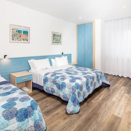 Monaco Apartments Линьяно-Саббьядоро Экстерьер фото
