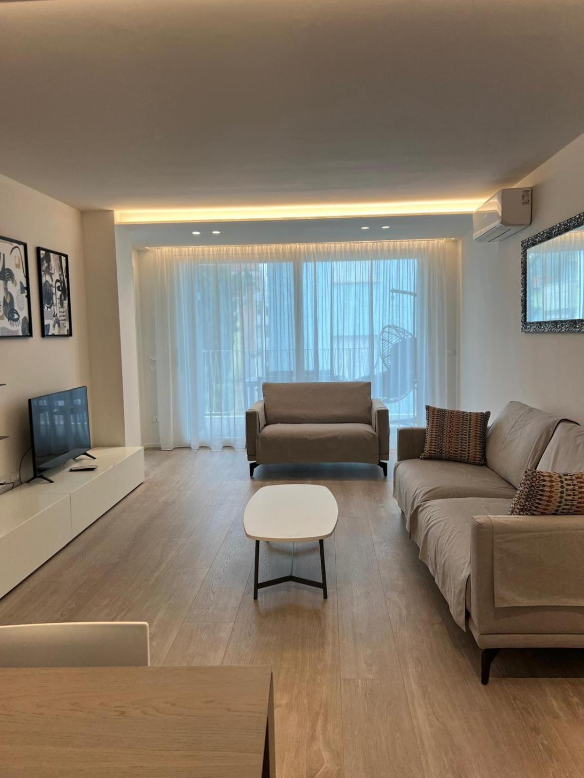 Monaco Apartments Линьяно-Саббьядоро Экстерьер фото