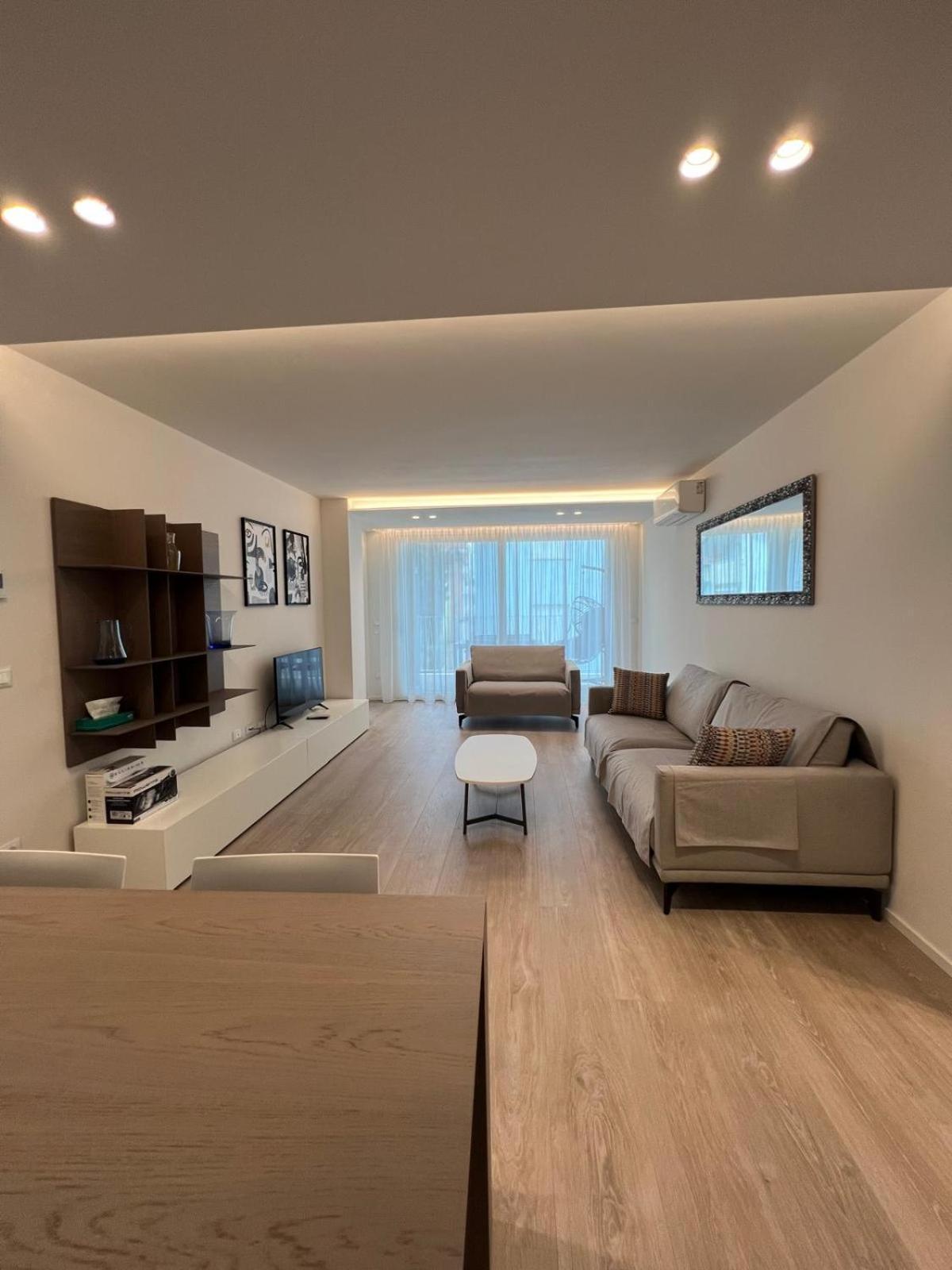 Monaco Apartments Линьяно-Саббьядоро Экстерьер фото